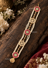 The Alternating Motif Pearl