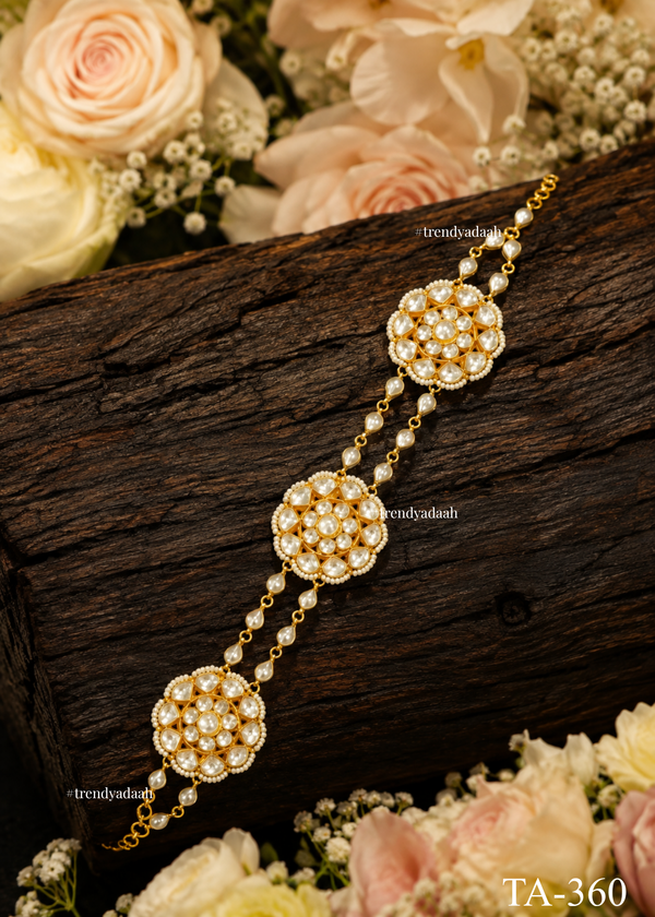 Tri-Medallion Royal Sheeshphool