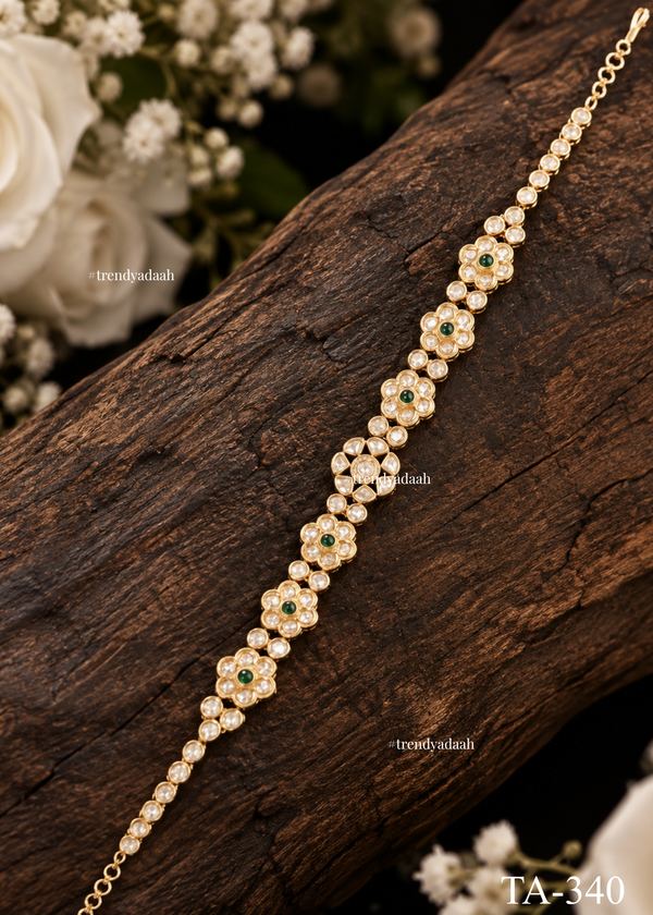 Firoza-e-Emerald Bloom