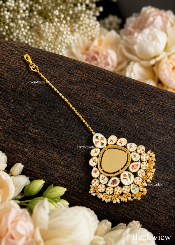 Baroque Heart-Cut Kundan & Micro-Pearl Maang Tikka