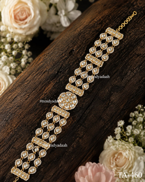 Meera Sheeshphool