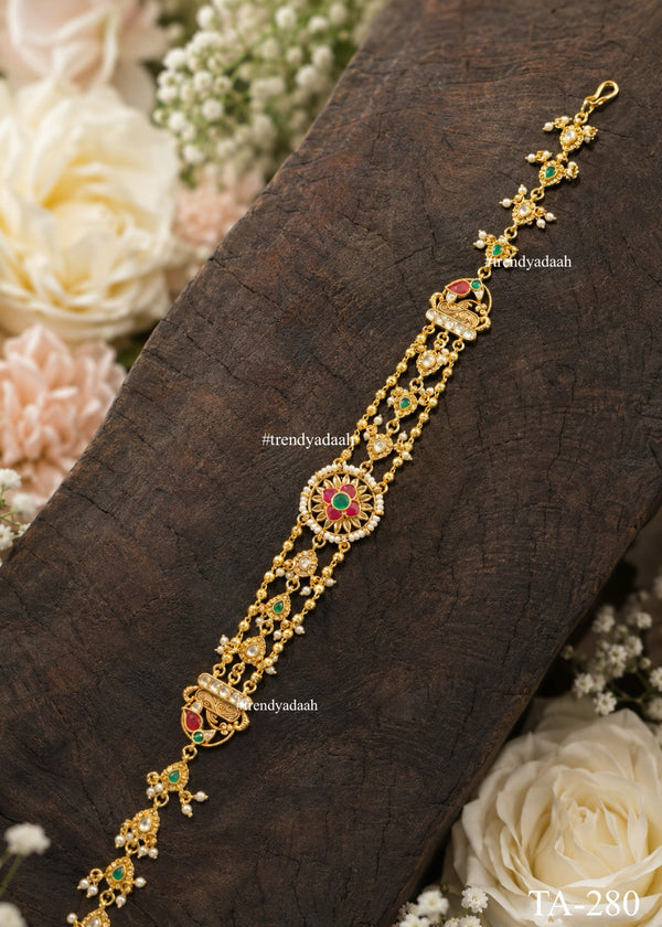 Bridal Red and Green Stone Sheeshphool