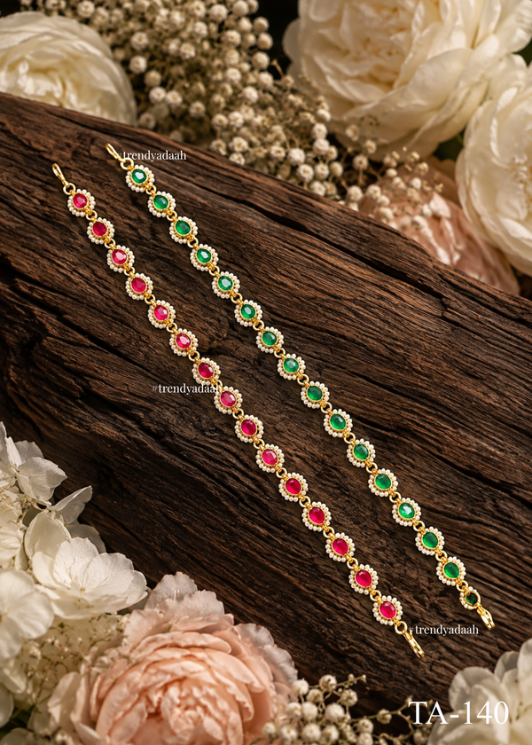 Single-Strand Paachi Kundan Sheeshphool